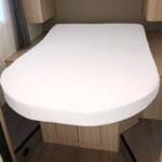 Queensbed-Dexitex-wit-in-camper-1[1]