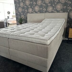 2  toppers maatwerk volgens opgave incl groot pakket levering